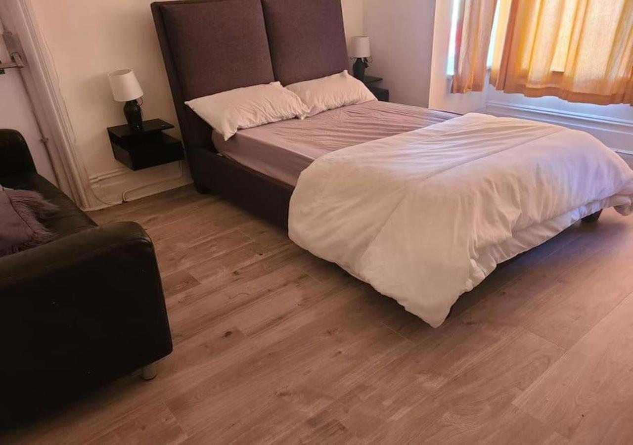 Cosy 2 Bedroom Flat Apartment Newport (Gwent)